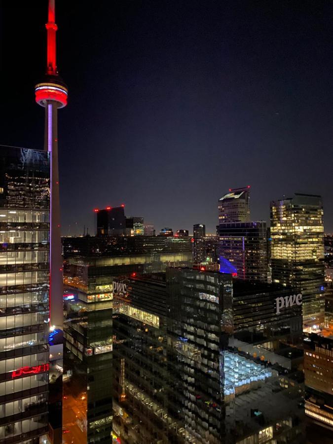 Toronto CN Tower Maple Leaf Square Luxurious 2 Bedroom Condo Extérieur photo